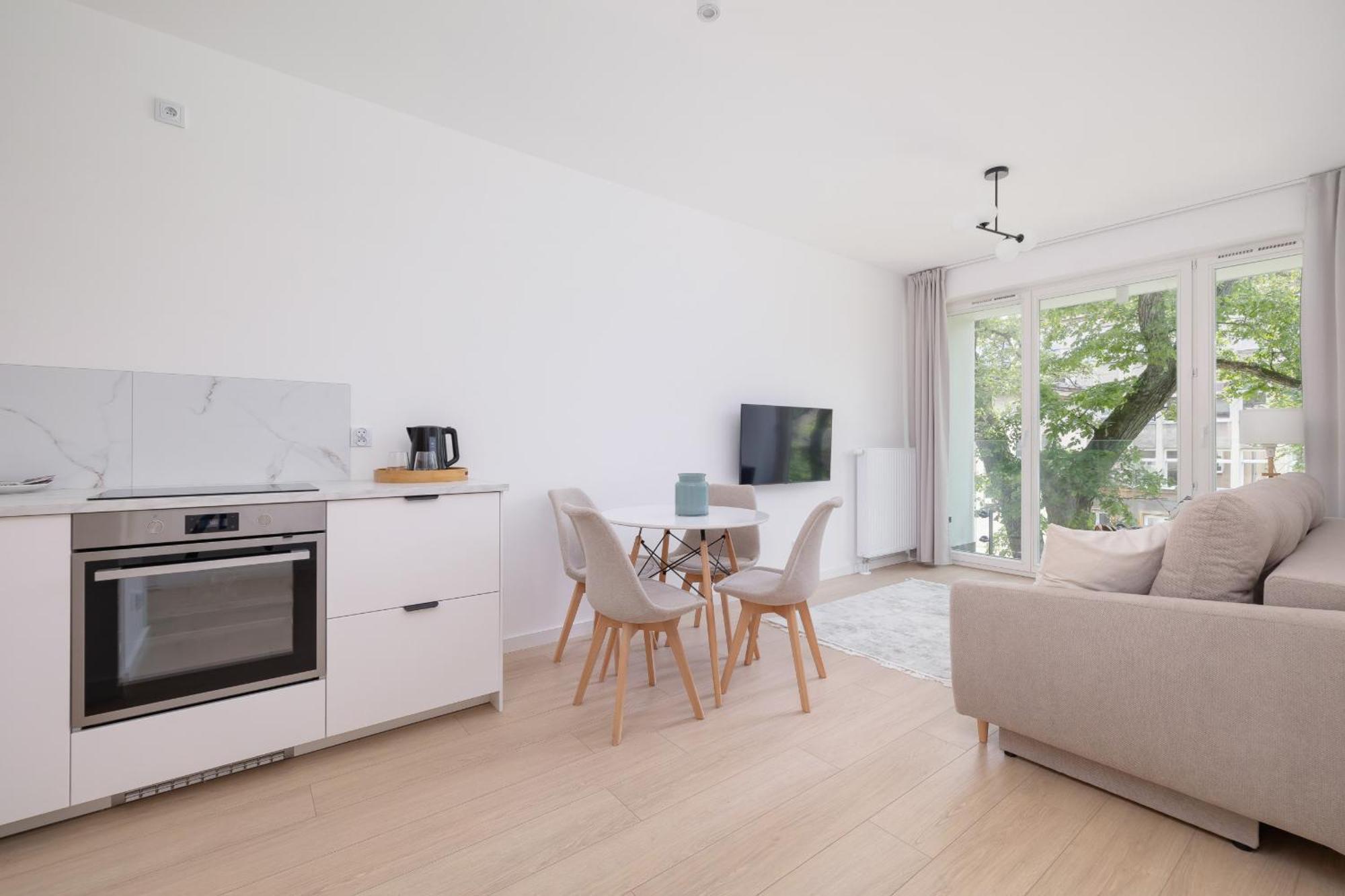 Krowoderska Apartment With Balcony Near City Center By Rent Like Home Krasków Exterior foto